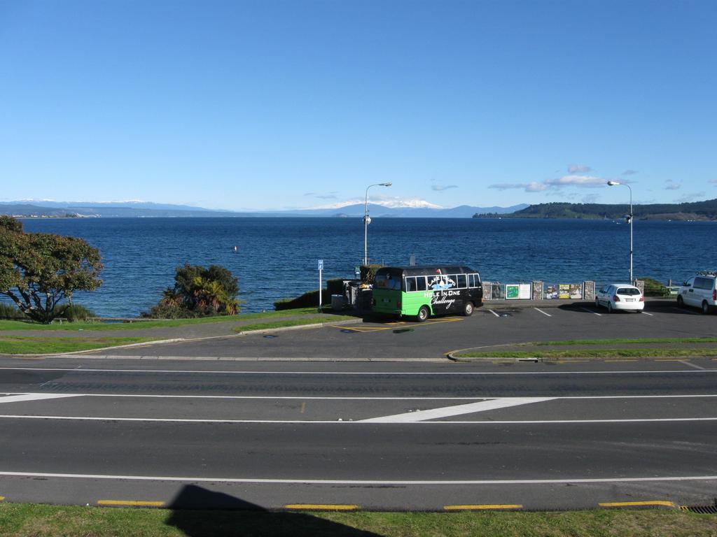 Acacia Lake View Motel Taupo Ruang foto